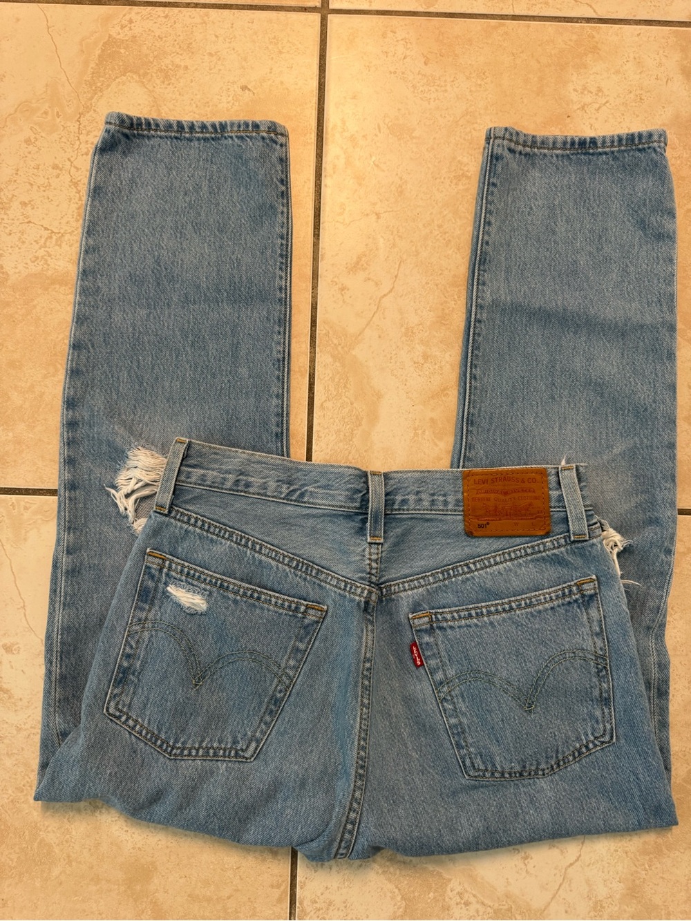 Levi’s 501 Premium Distressed Y2K Vintage Blue Straight Leg Jeans Size 26